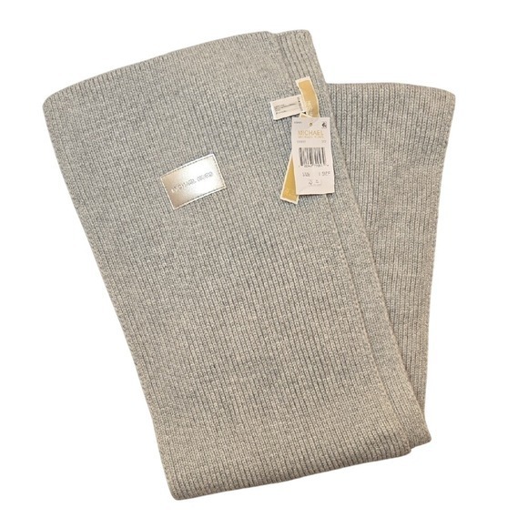 Michael Kors Wool Blend Gray Ribbed Knit Scarf Winter Cozy Thick Neutral NWT - Picture 3 of 5